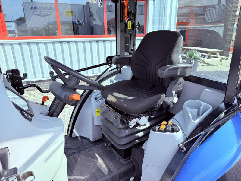 Tracteur agricole New Holland Boomer 45D Easy Drive