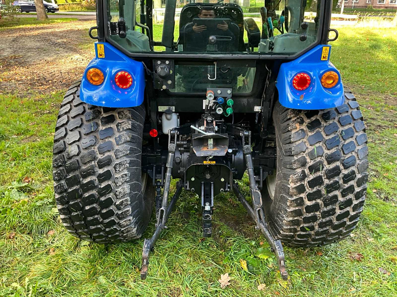 Tracteur agricole New Holland Boomer 50