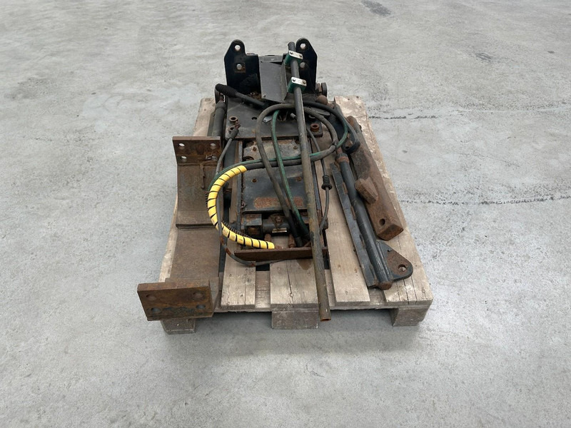 Tracteur agricole New Holland Pick up hitch