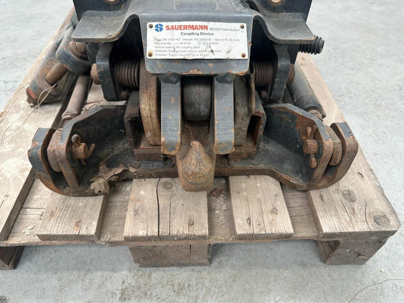 Tracteur agricole New Holland Pick up hitch