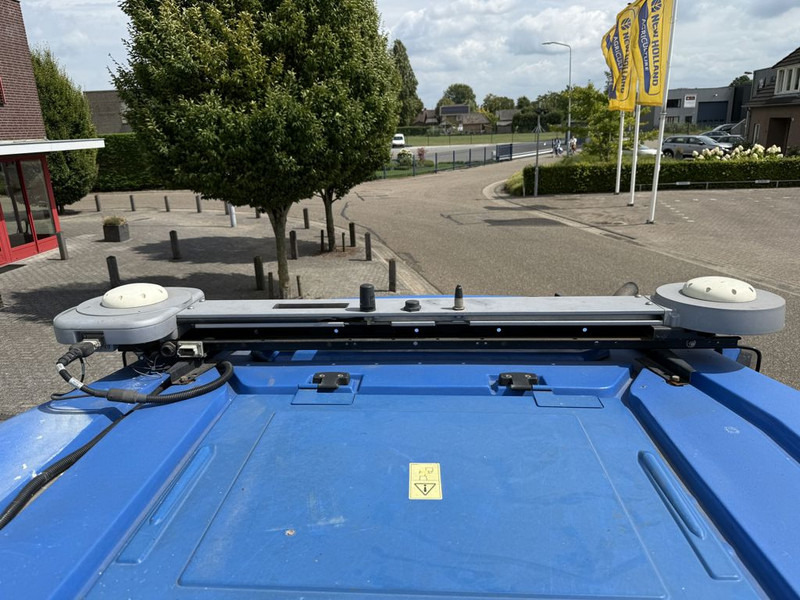 Tracteur agricole New Holland T5040 CAB + GPS