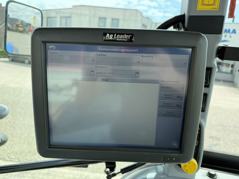 Tracteur agricole New Holland T5040 CAB + GPS