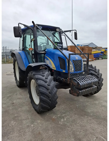 Tracteur agricole New Holland T5050 T5050