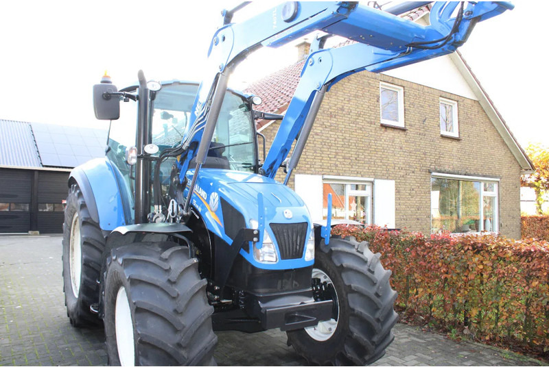 Tracteur agricole New Holland T5.105 Met voorlader