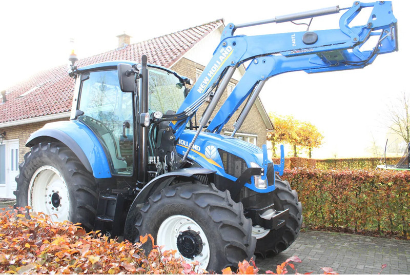 Tracteur agricole New Holland T5.105 Met voorlader