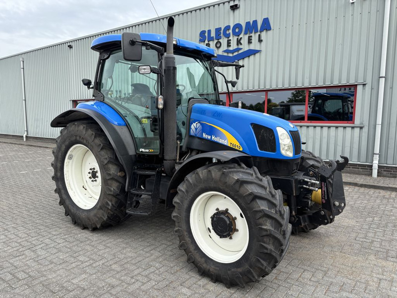 Tracteur agricole New Holland T6010 Plus Supersteer