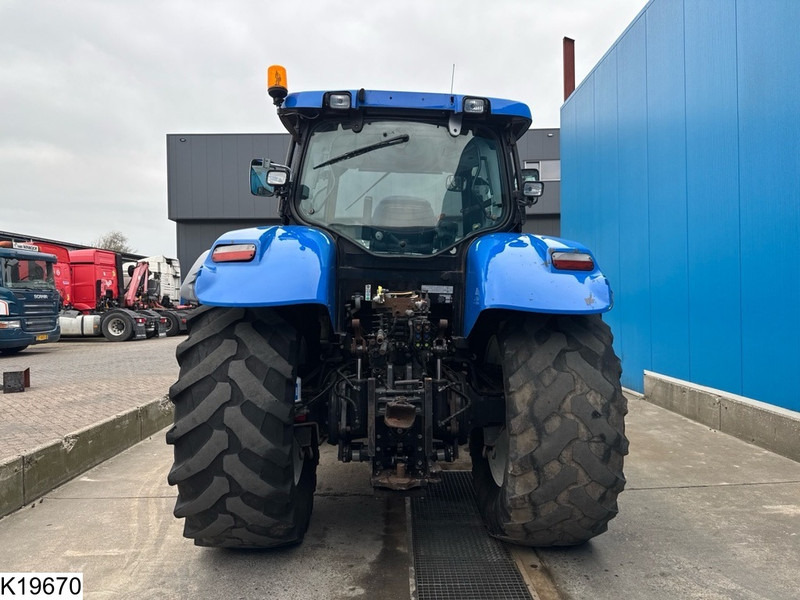 Tracteur agricole New Holland T6080
