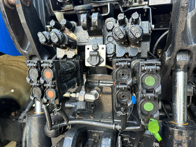 Tracteur agricole New Holland T7.235 Power Command