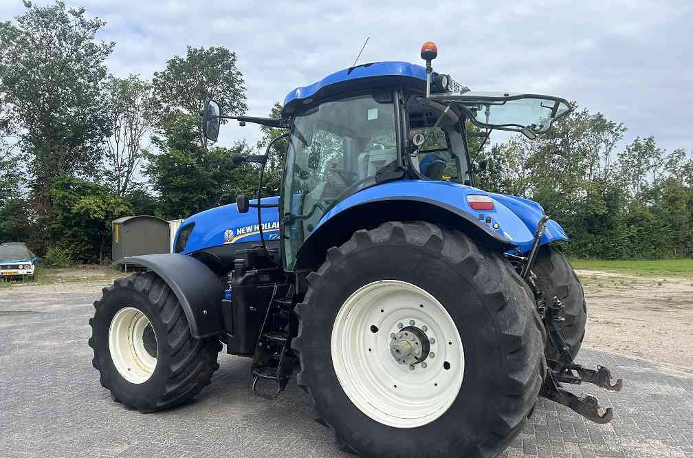 Tracteur agricole New Holland T7.260 pc