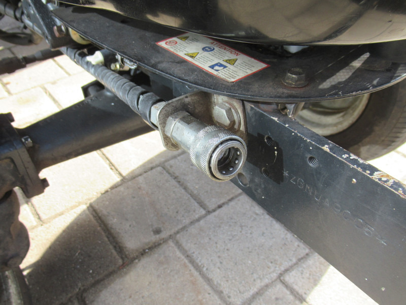 Tracteur agricole New Holland TC21D 4WD 4x4 Cabine Verwarming