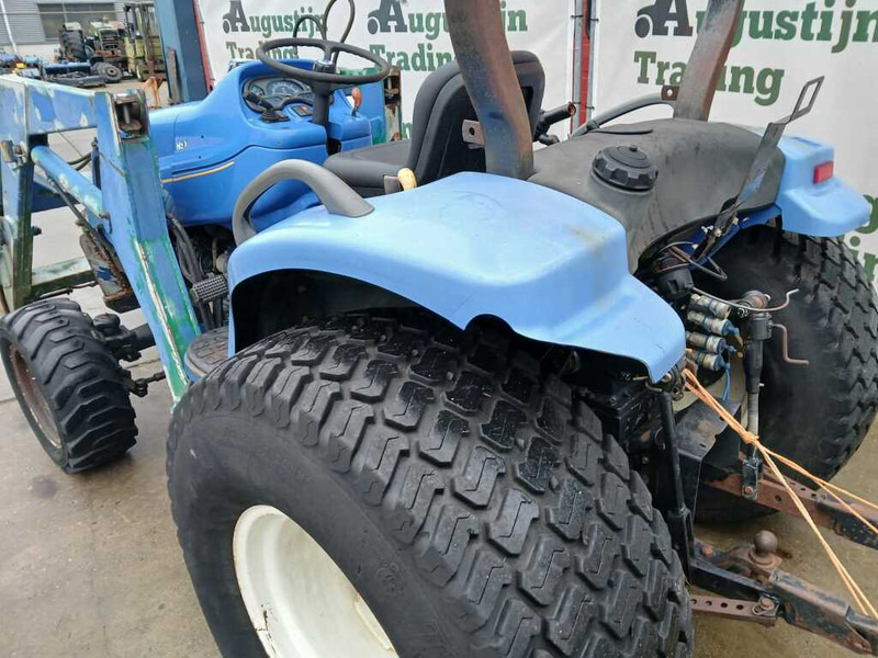 Tracteur agricole New Holland TC 40