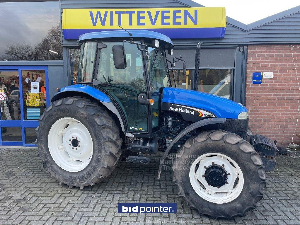 Tracteur agricole New Holland TD95D Plus 4WD