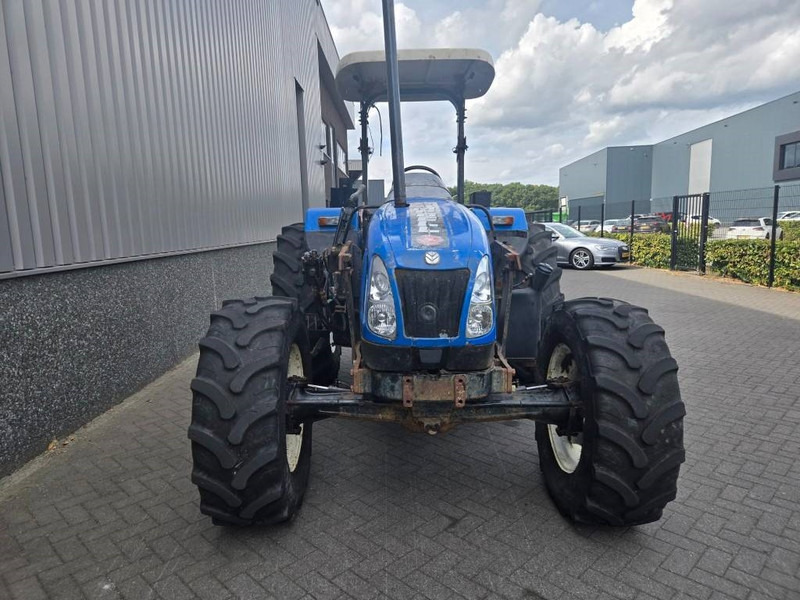 Tracteur agricole New Holland TL 90 A