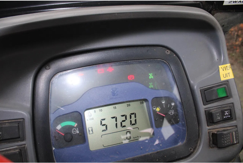 Tracteur agricole New Holland TN75S