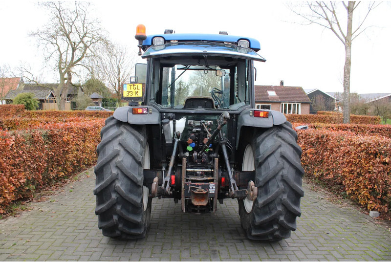 Tracteur agricole New Holland TN75S