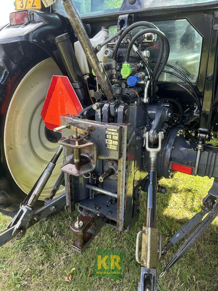 Tracteur agricole New Holland TN75S