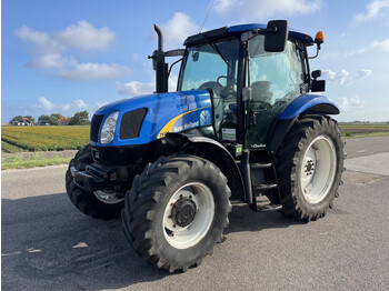 Tracteur agricole New Holland TS100A