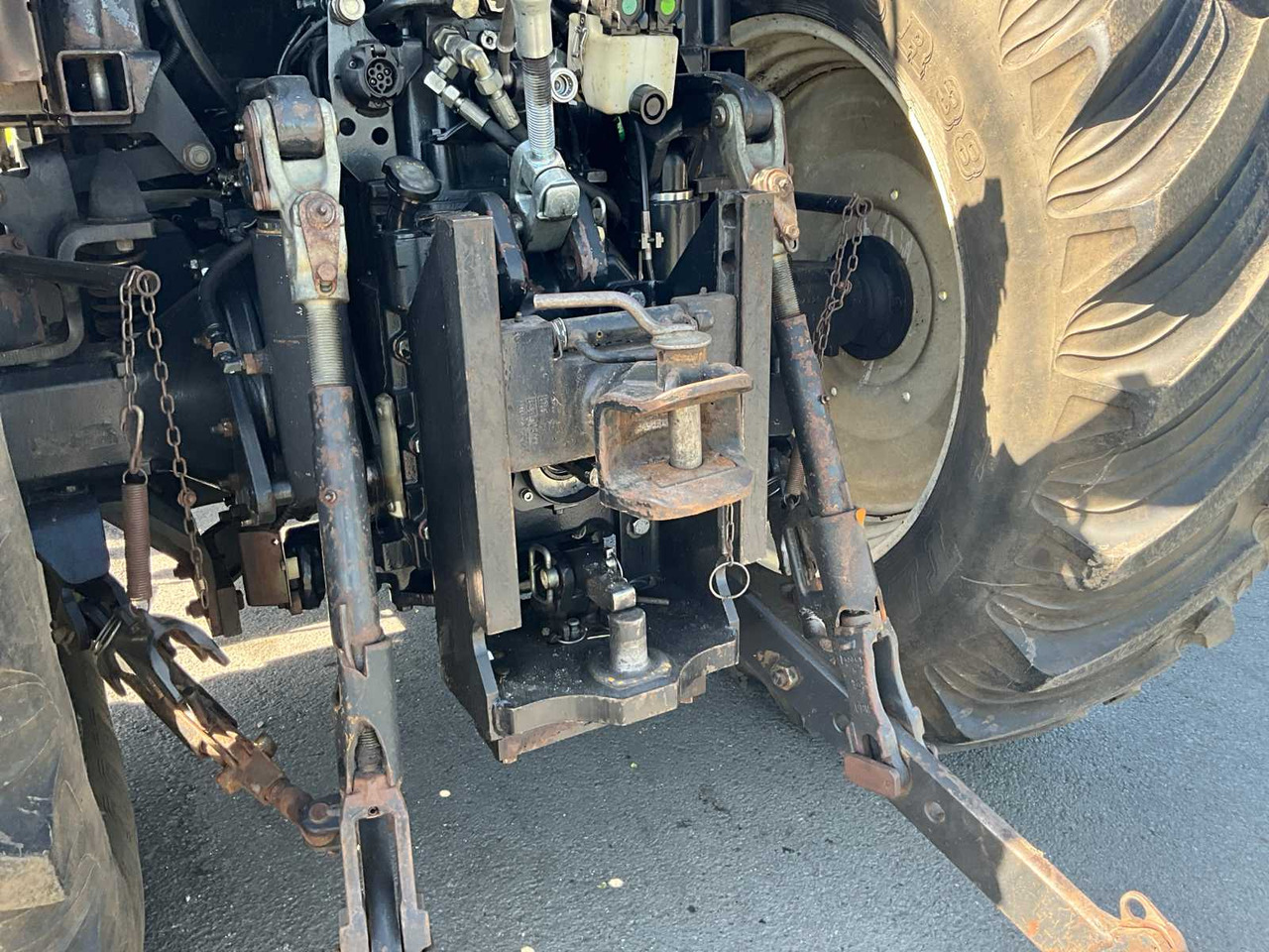 Tracteur agricole New Holland TS100A