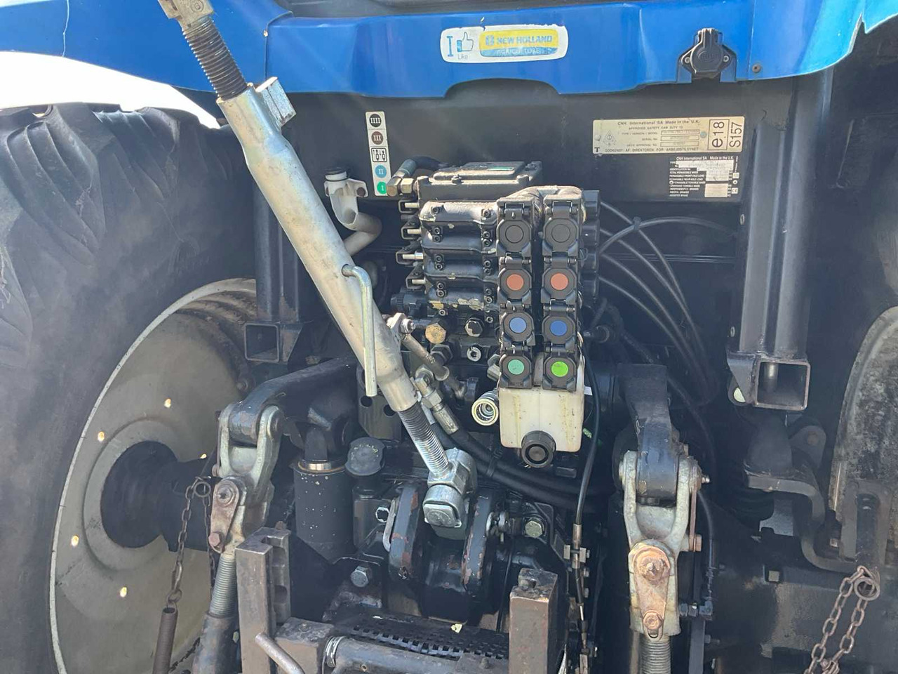 Tracteur agricole New Holland TS100A