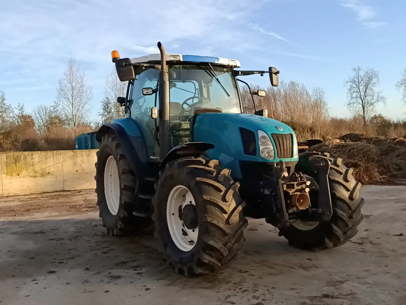 Tracteur agricole New Holland TS135A TS135A
