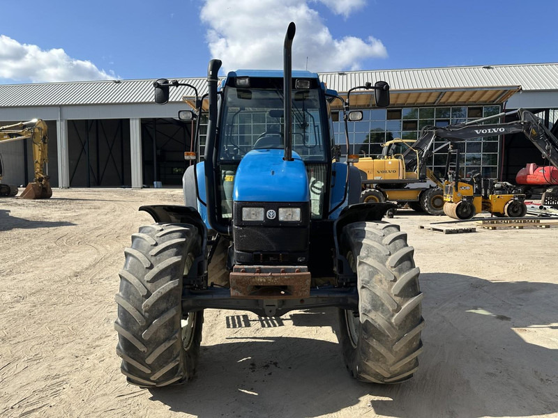 Tracteur agricole New Holland TS 90