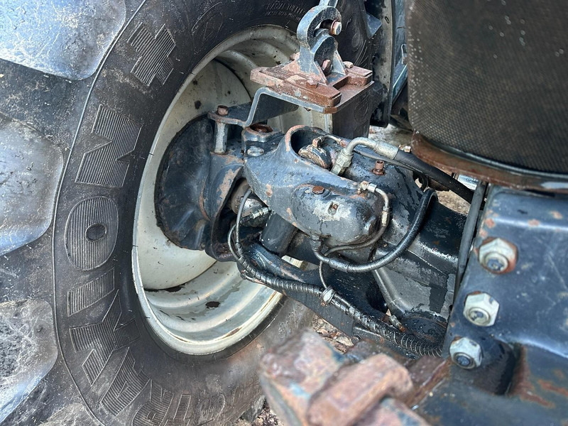 Tracteur agricole New Holland TVT 195 Dutch registration