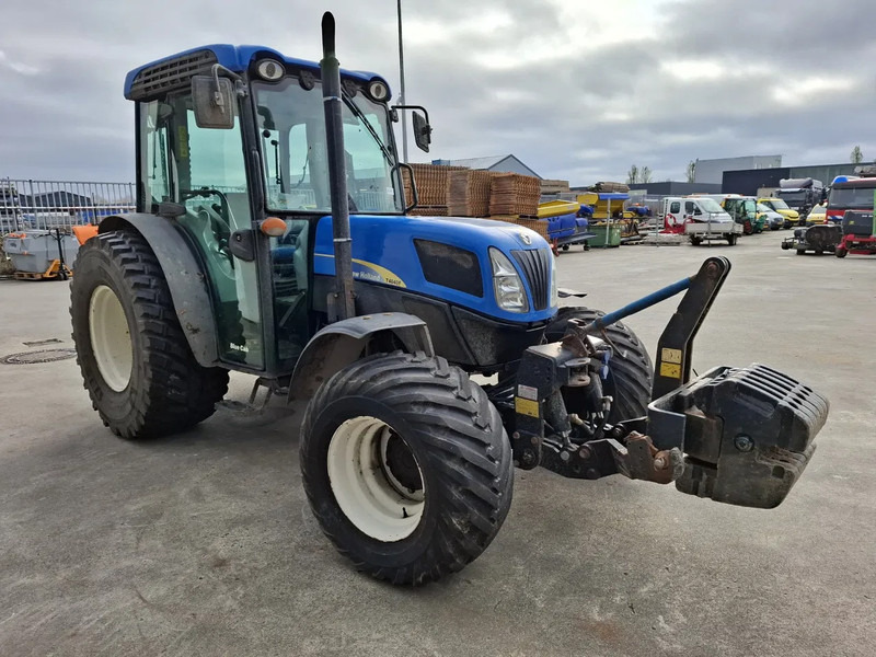 Tracteur agricole New Holland T 4040 F T4040F