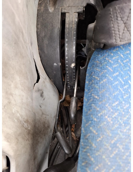 Tracteur agricole New Holland T 4040 F T4040F