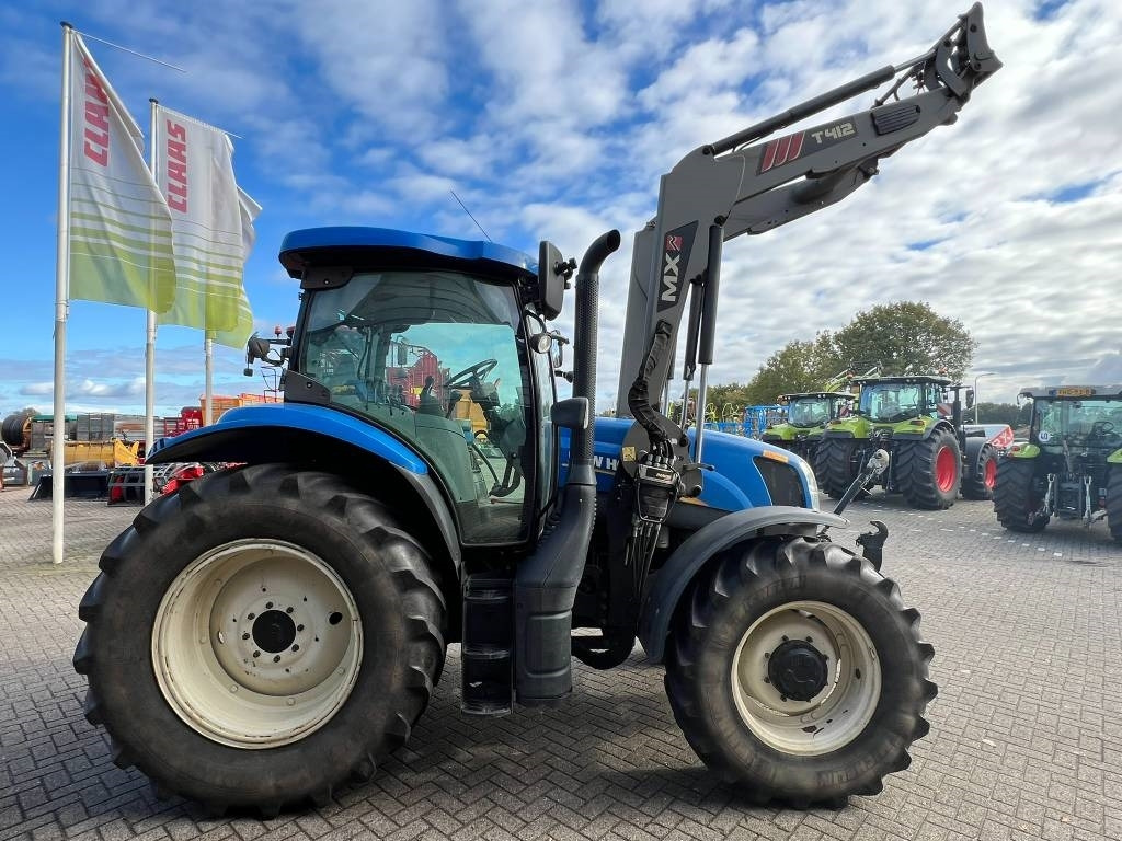 Tracteur agricole New Holland T 6.155