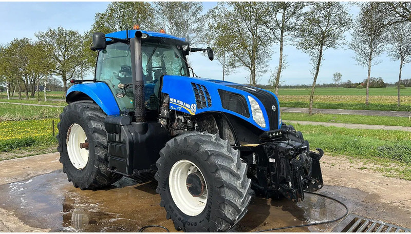 Tracteur agricole New Holland T 8360 T8360 T8.360 T8360 Ultra Command Airco