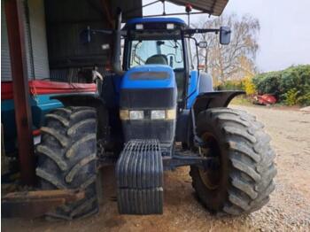 Tracteur agricole New Holland tm190