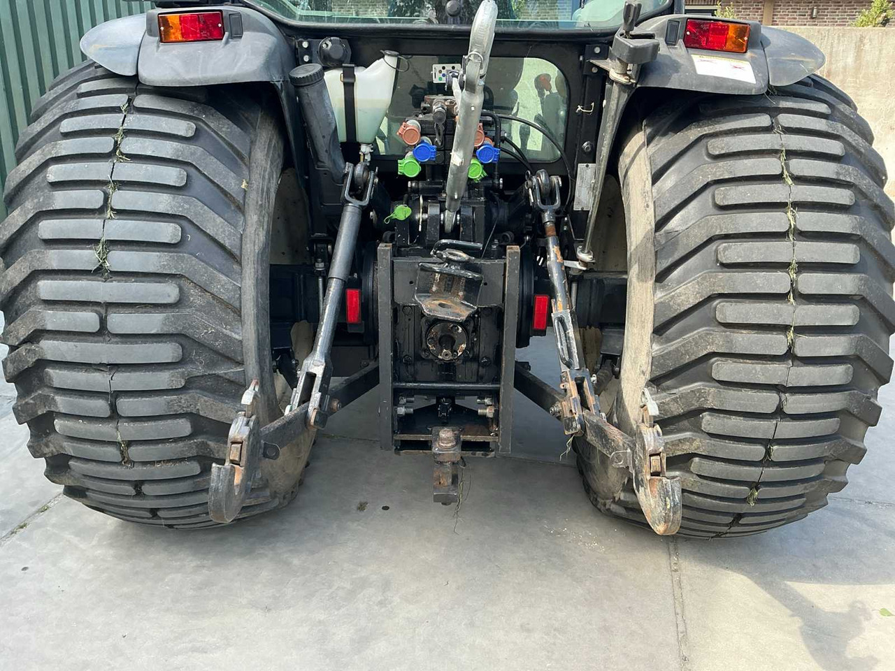 Tracteur agricole New holland T4030
