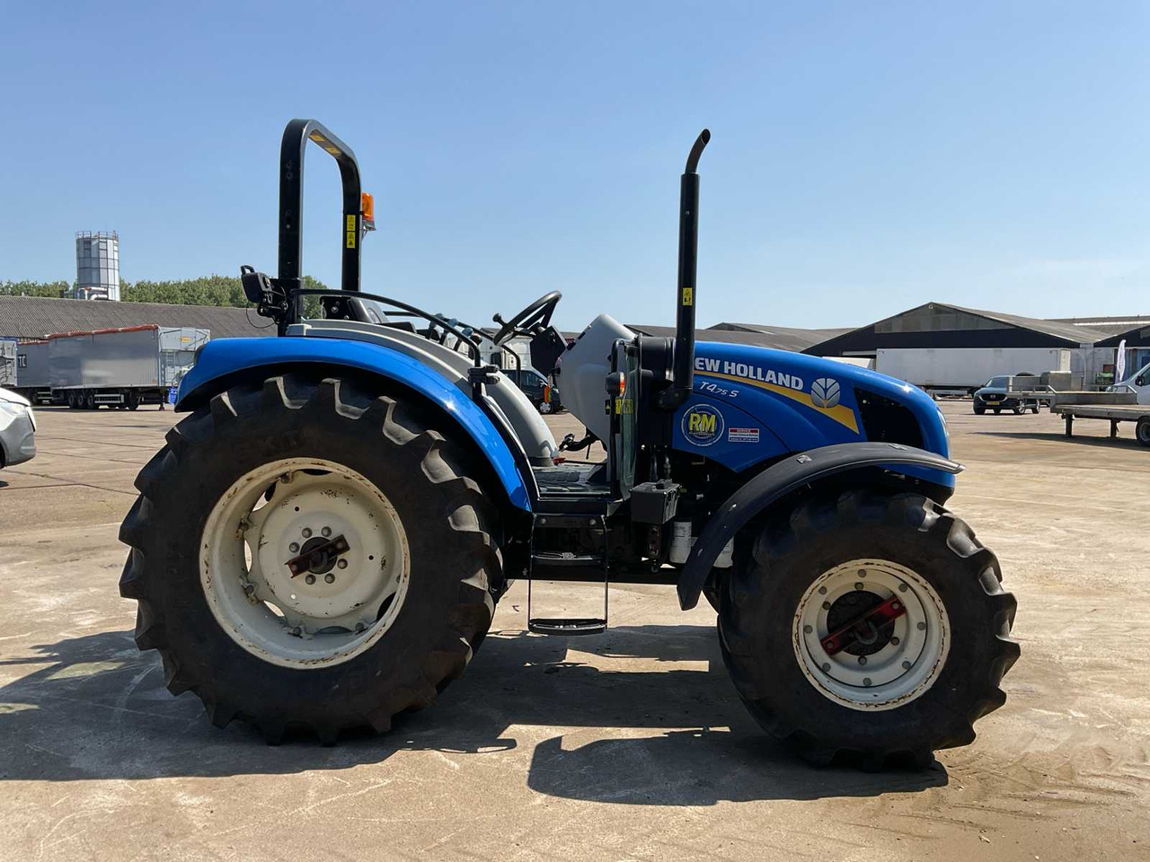 Tracteur agricole New holland T4.75 S