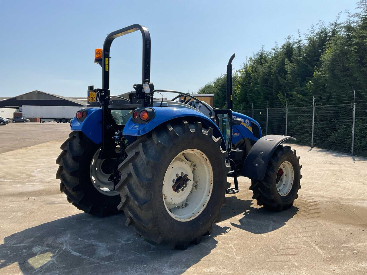 Tracteur agricole New holland T4.75 S