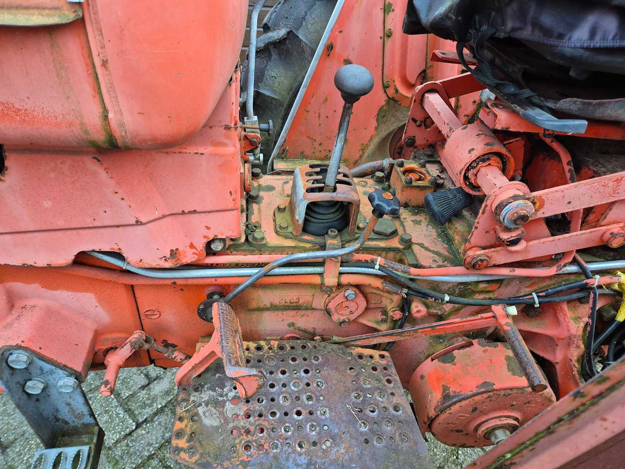 Tracteur agricole Renault 55