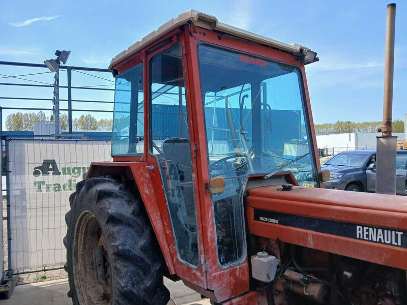 Tracteur agricole Renault 781-4