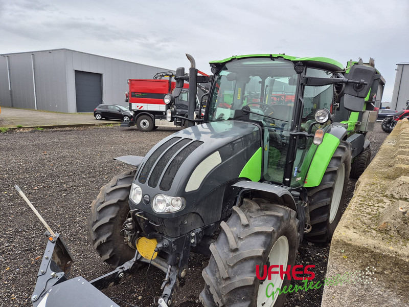 Tracteur agricole Steyr 4115 Kompakt