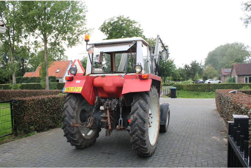 Tracteur agricole Steyr 8080 met voorlader