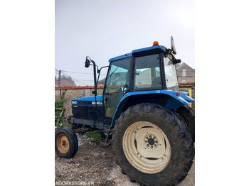 Tracteur agricole  TRACTEUR NEW HOLLAND