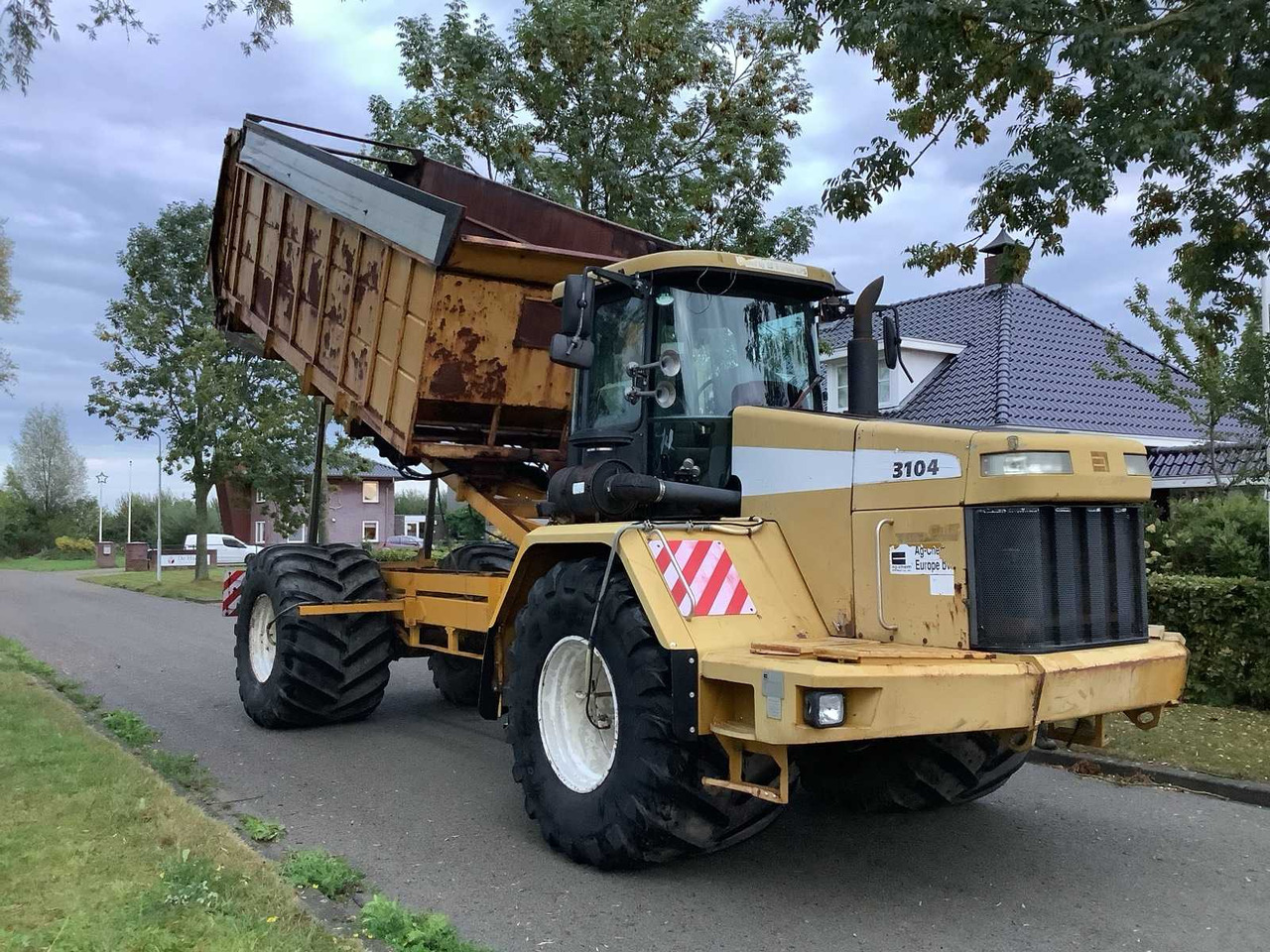 Tracteur agricole Terra-Gator 3104 4x4