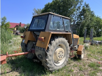 Tracteur agricole URSUS 912