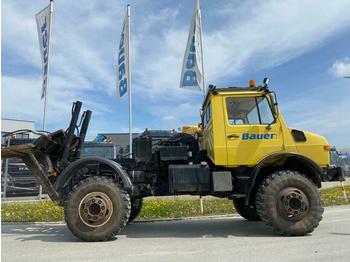 Tracteur agricole Unimog U1700 4x4/RotzlerKabelzugwinde40to/42TkmOrig,Top