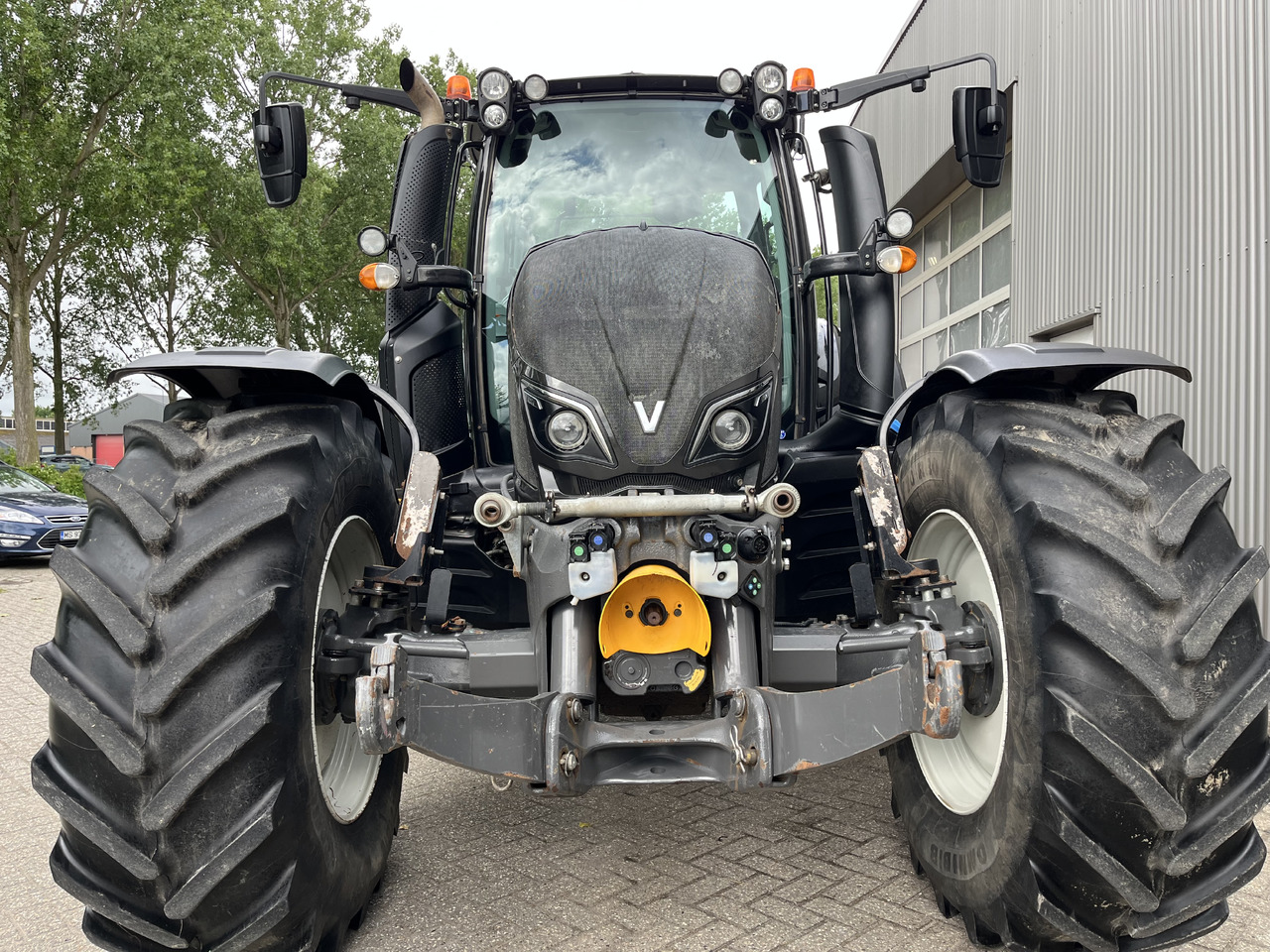 Tracteur agricole VALTRA N174 Active