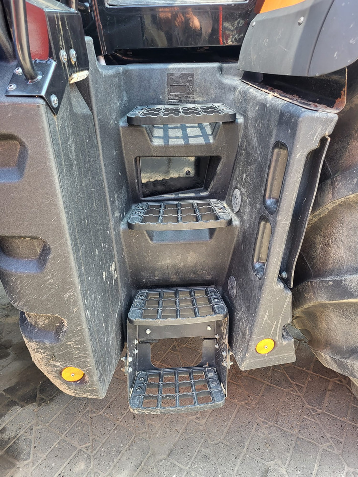 Tracteur agricole VALTRA S394