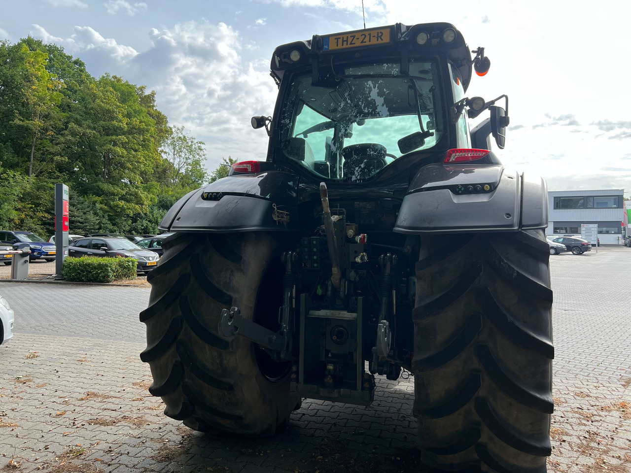 Tracteur agricole VALTRA T174 Versu
