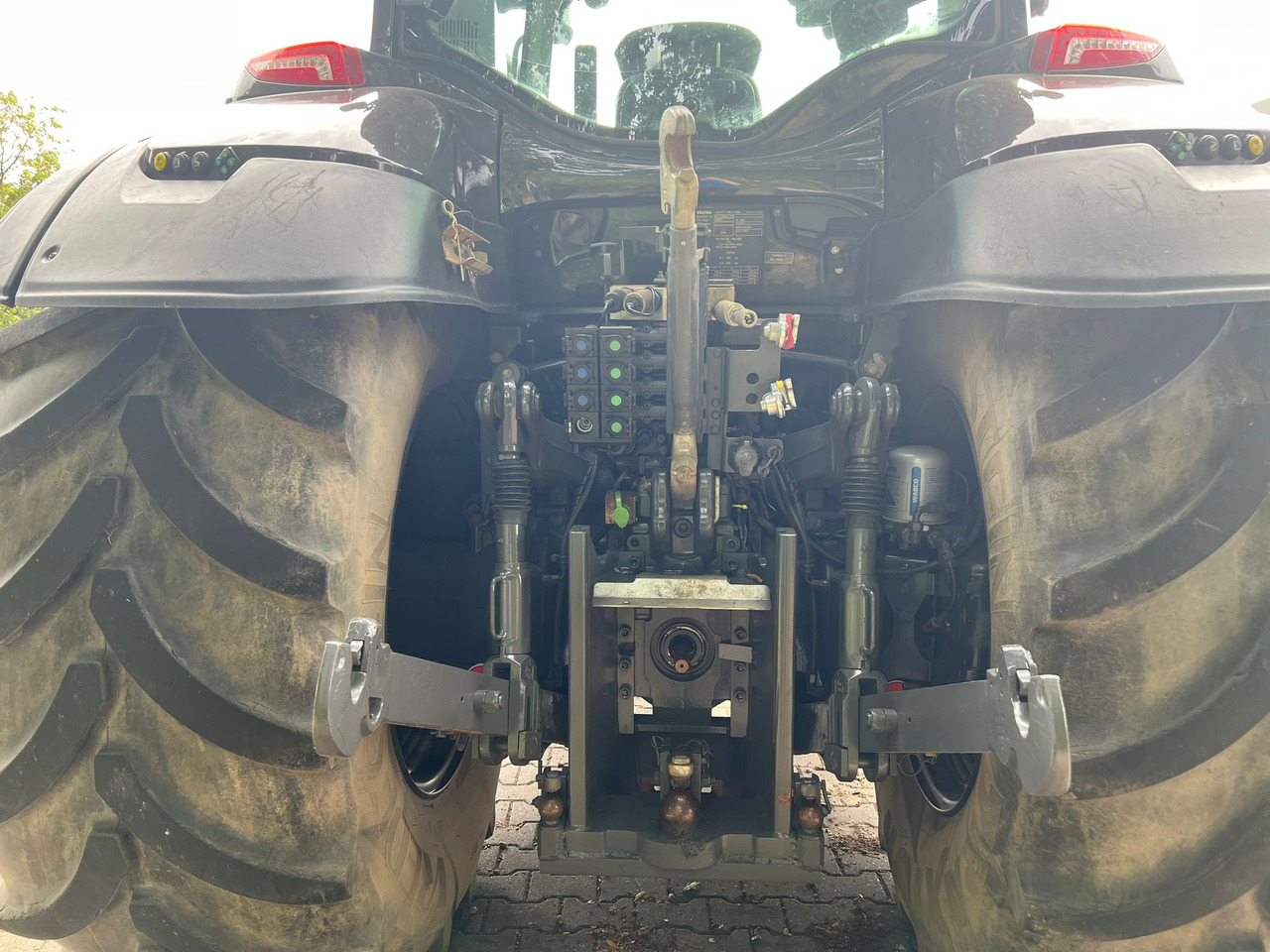 Tracteur agricole VALTRA T174 Versu