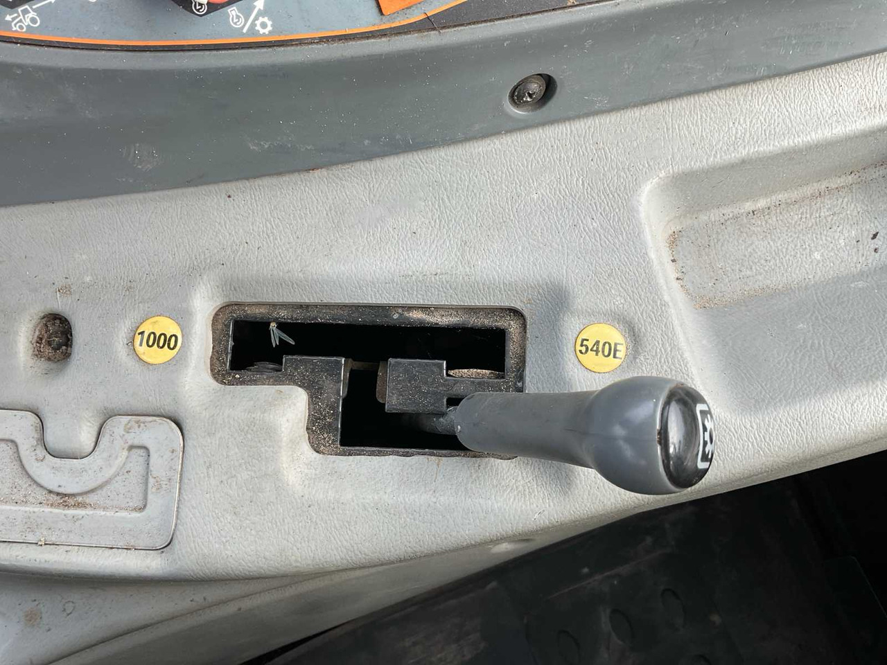 Tracteur agricole Valtra T163e