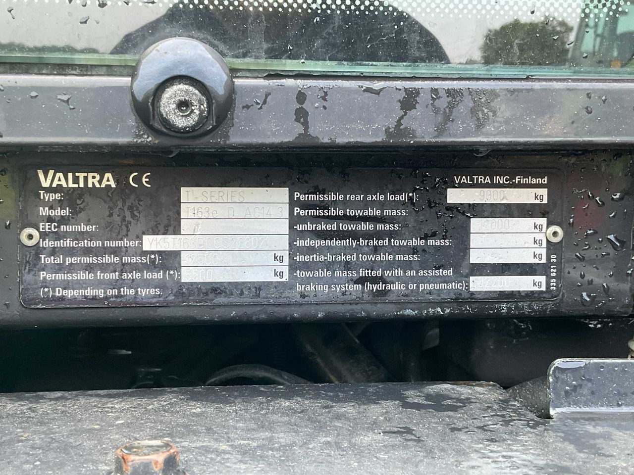 Tracteur agricole Valtra T163e