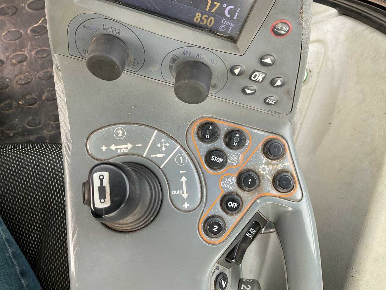 Tracteur agricole Valtra T163e