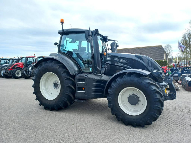 Tracteur agricole Valtra T174 Direct Smart Touch, 2021, 450 hours!